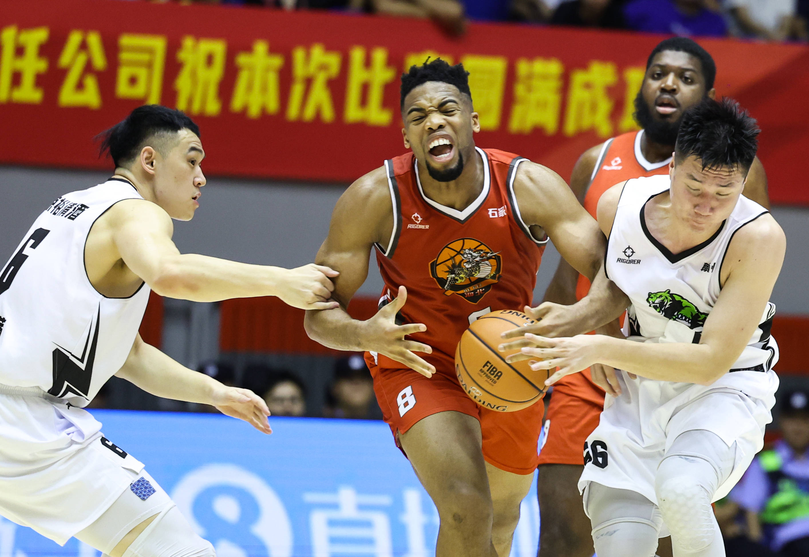 包含江西队以出色表现，战胜强大对手的词条