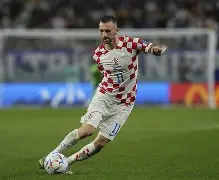 包含西班牙队在比赛中不敌葡萄牙，遭受了失利的打击的词条