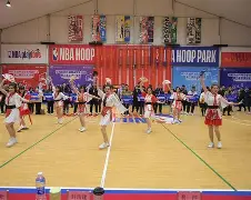 一场激动人心的篮球比赛席卷全球舆论 一场激动人心的篮球比赛席卷全球舆论